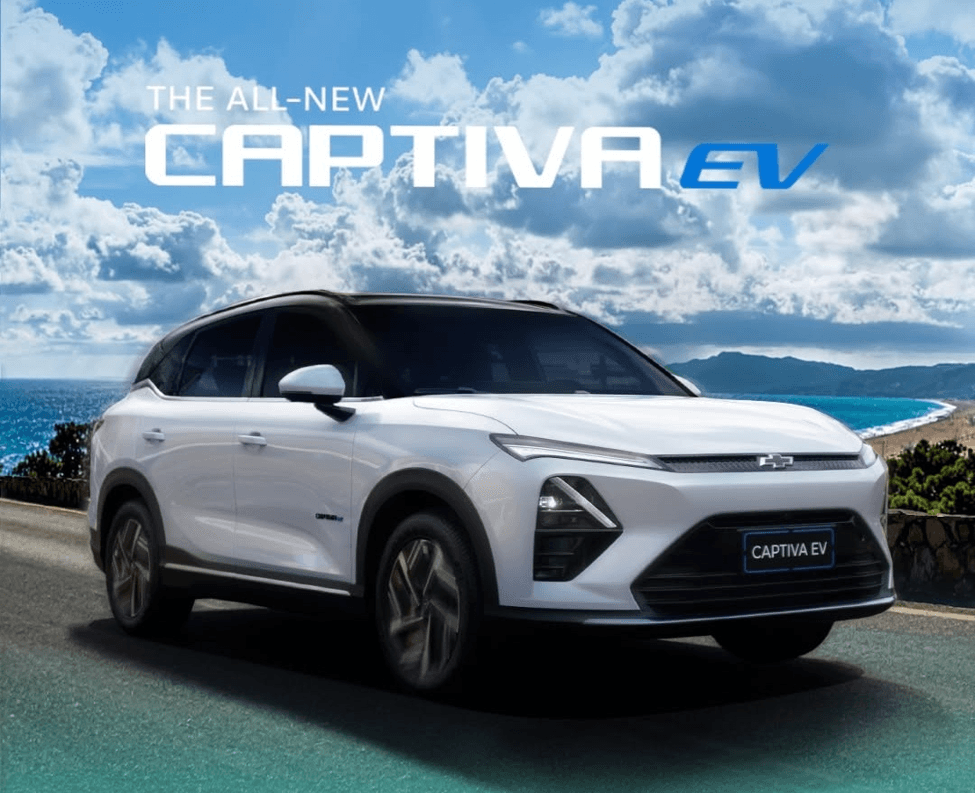 Chevrolet Captiva EV in an urban driving environment