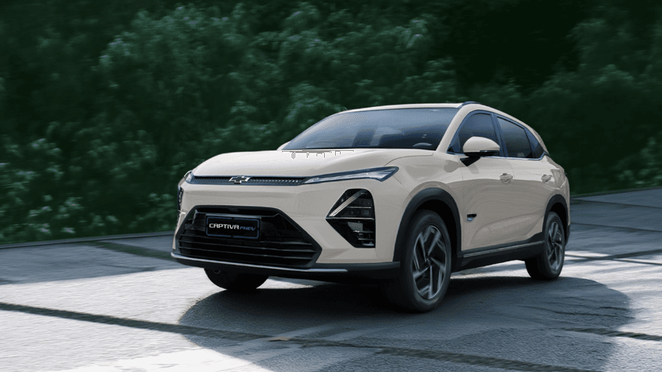 Chevrolet Captiva PHEV adapting when the road changes