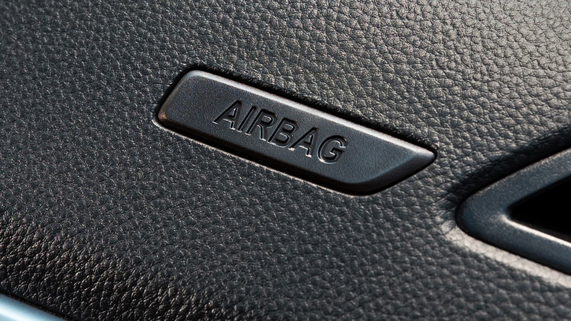 Chevrolet Captiva MPV safety feature