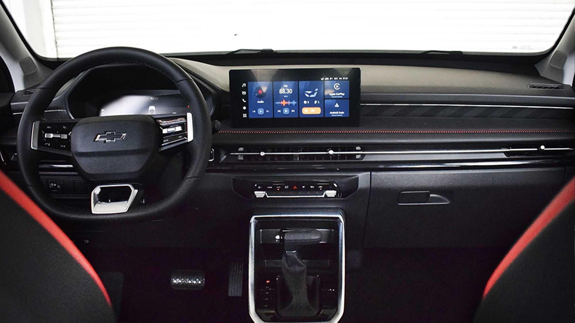 Chevrolet Groove RS interior