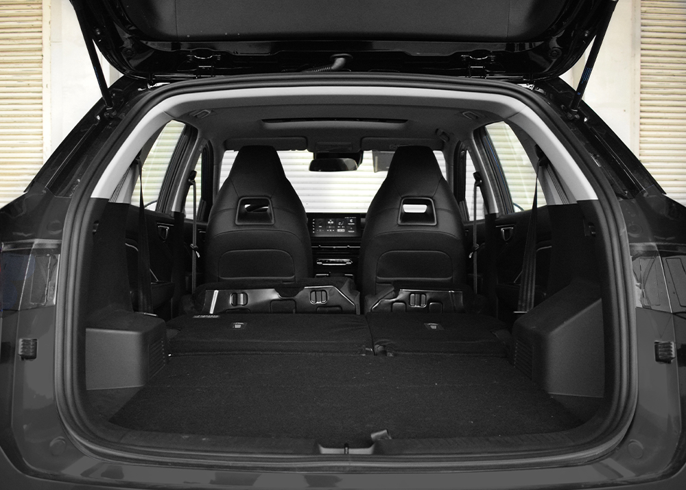 Flexible Seat and Cargo Space