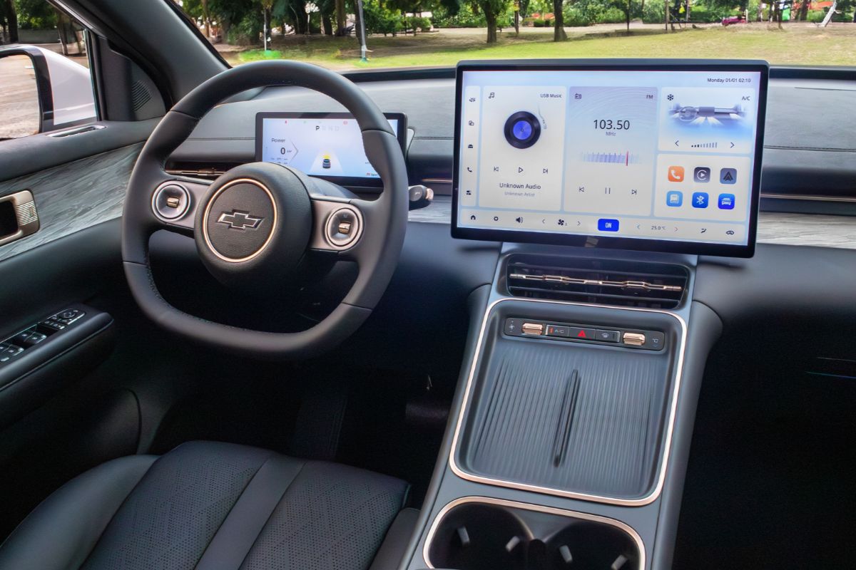 Chevrolet Captiva EV vs Plug-In: What’s the Difference?